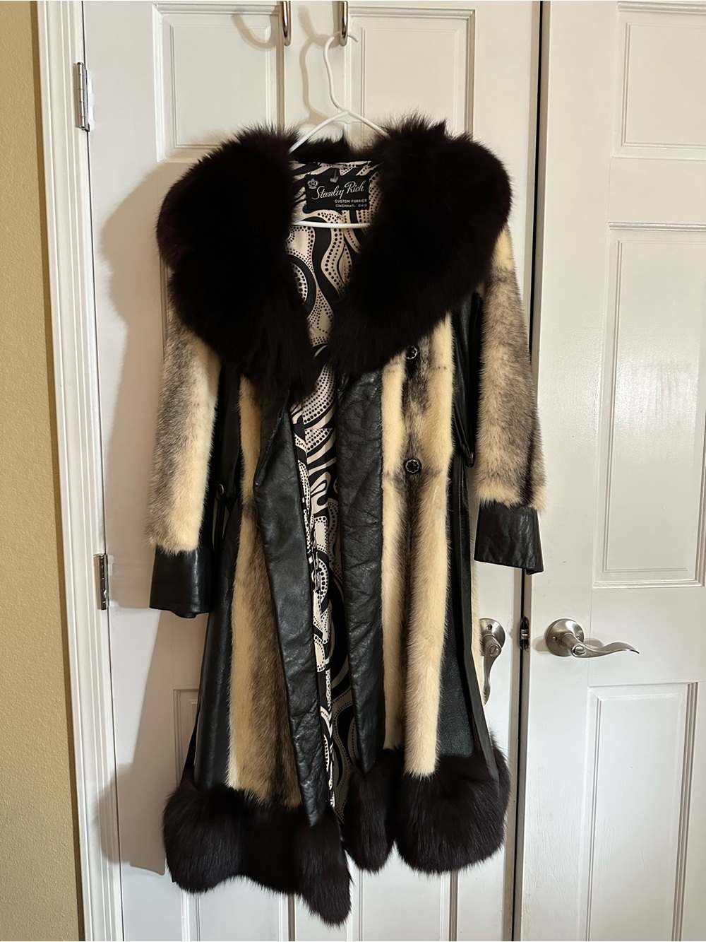 Vintage Custom Stanley Rich Black and Cream Mink Coat